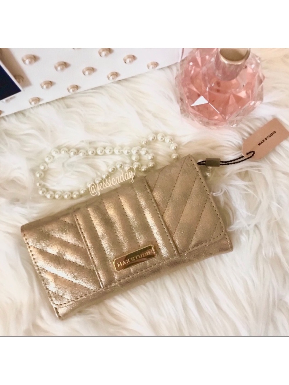 Max Studio Wallet
